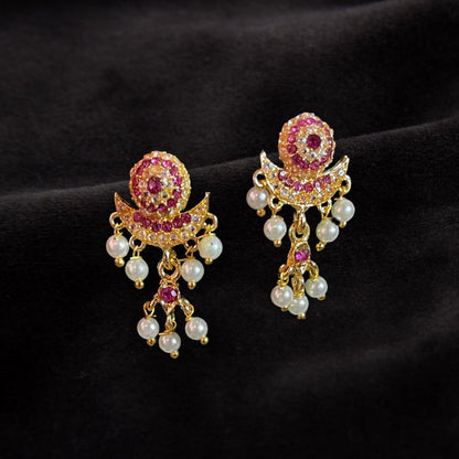 Regal Pearl & Stone-Studded Artificial Necklace Set