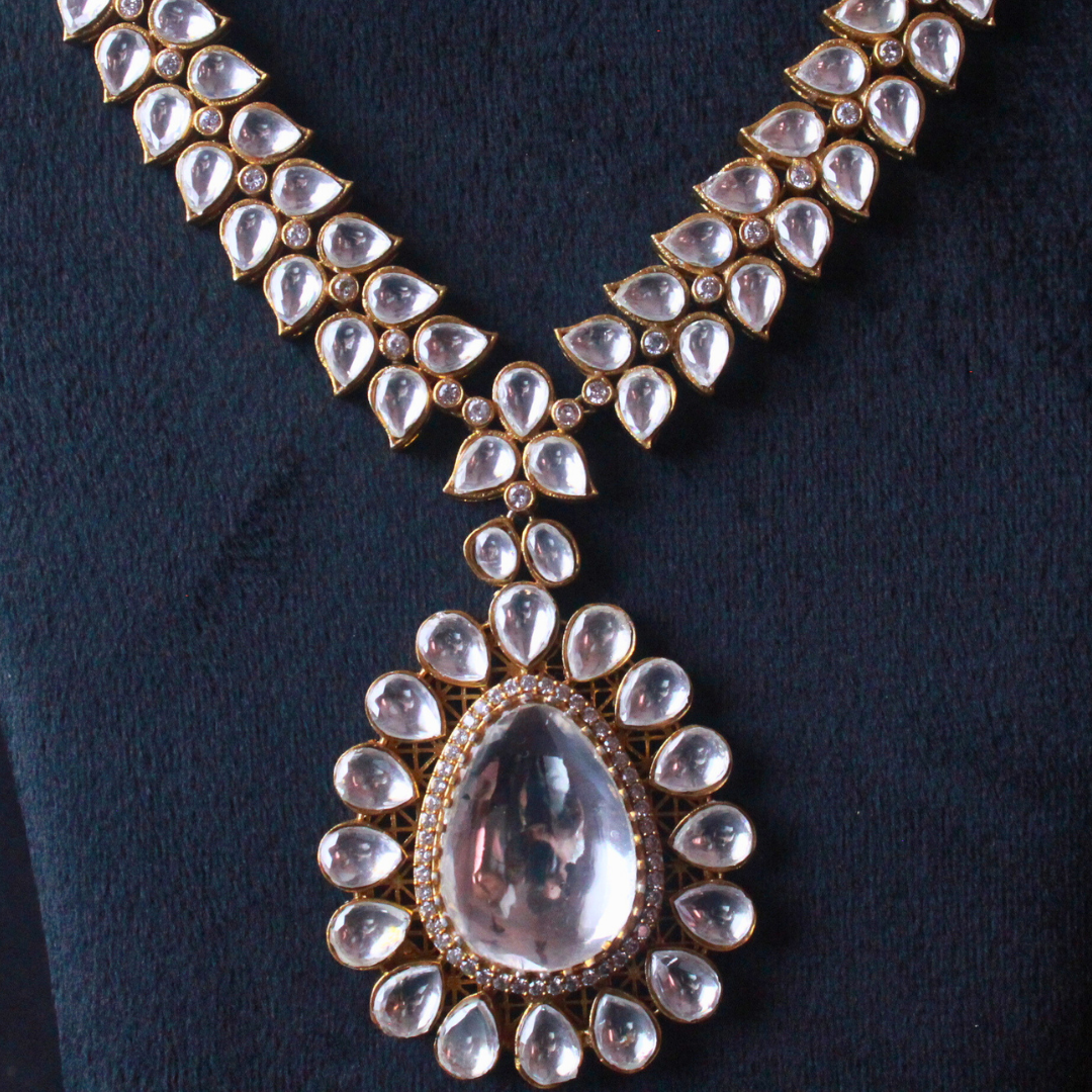 Golden Kundan Set